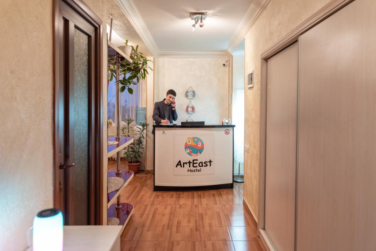 Arteast Hostel 耶烈万 外观 照片